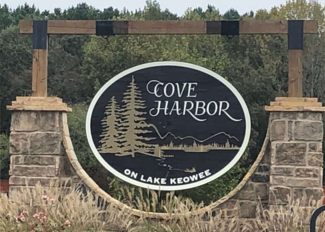 Cove Harbor entrance sign
