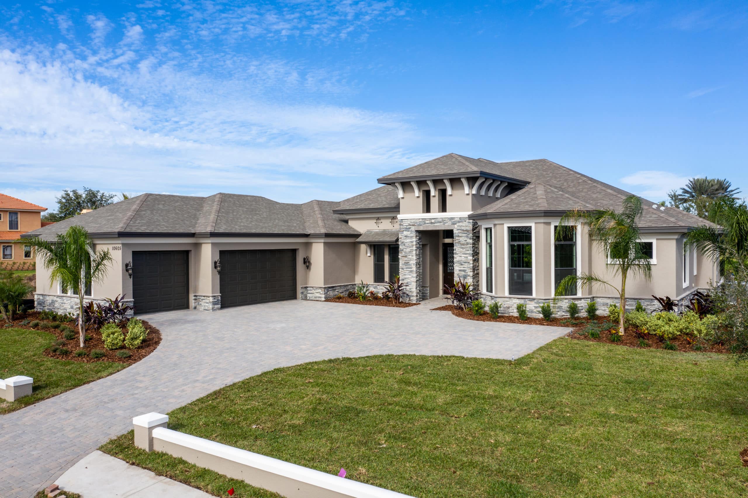 exterior of bermuda ar home