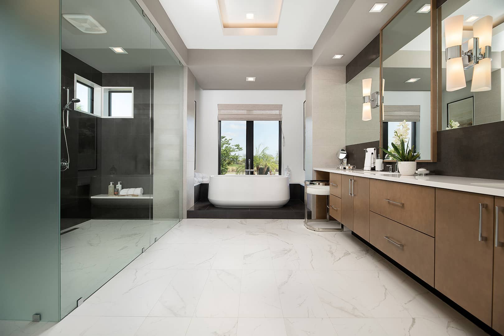 Grandview Model Bradenton, FL Owner's Bath