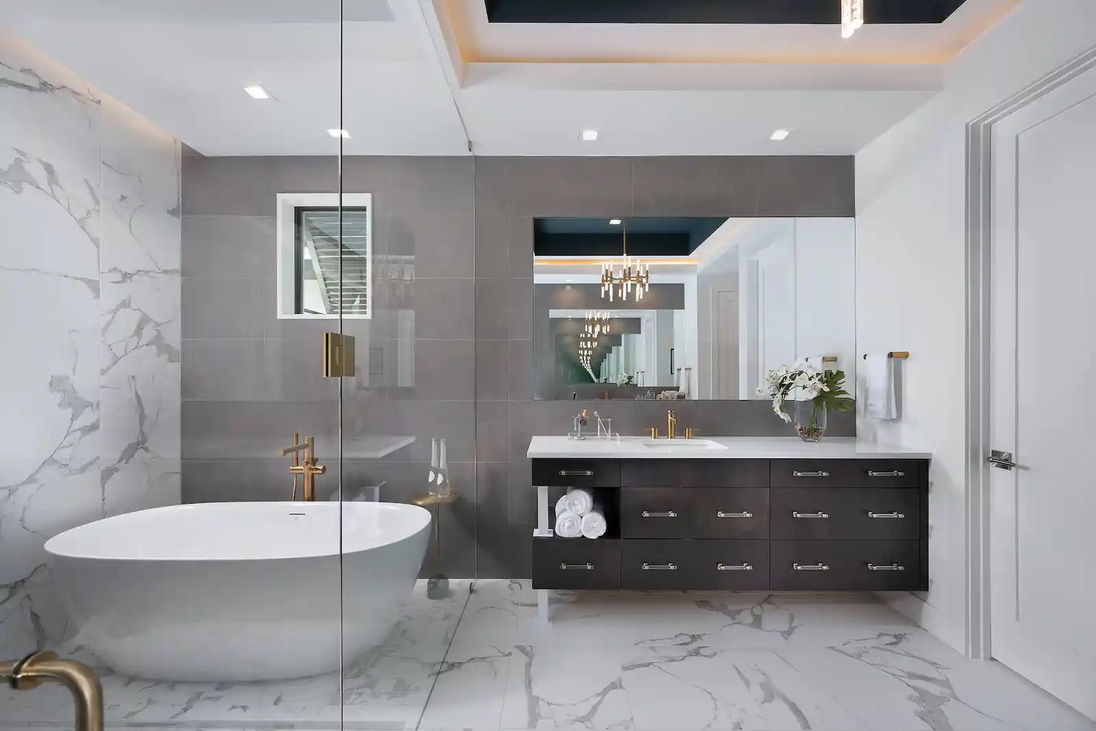 Talise II – Owner's Bath