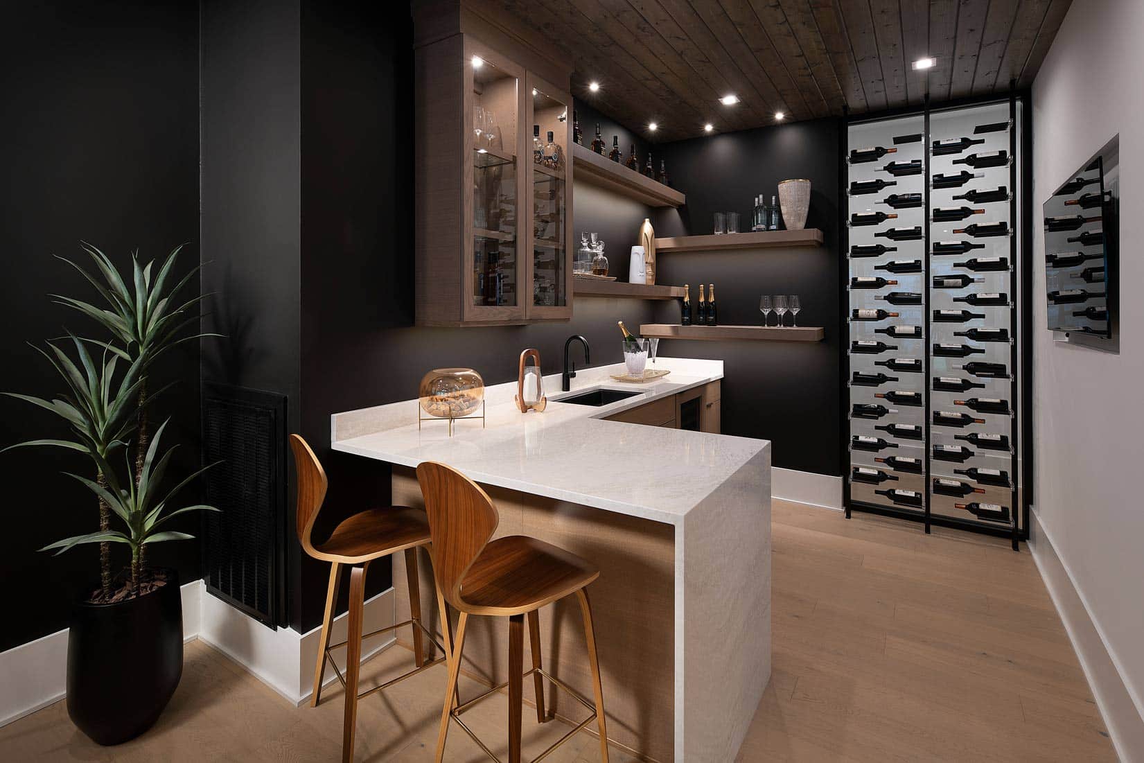 Elliston Model Home Wine Bar - Work with best custom home builders in Georgia to build your masterpiece.