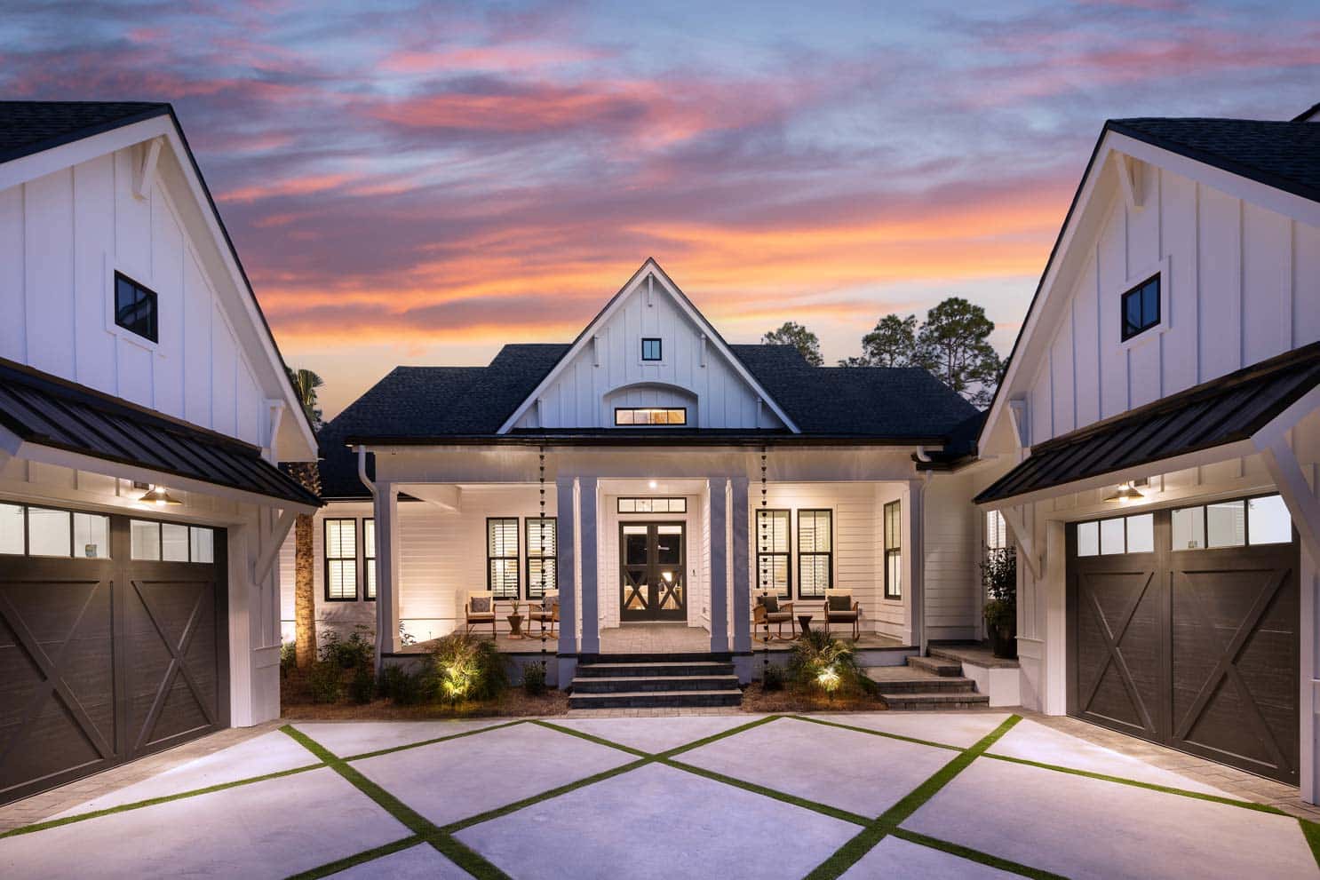 Riverrun Model Home – Hire our custom home builders naples fl to create your own dream home.