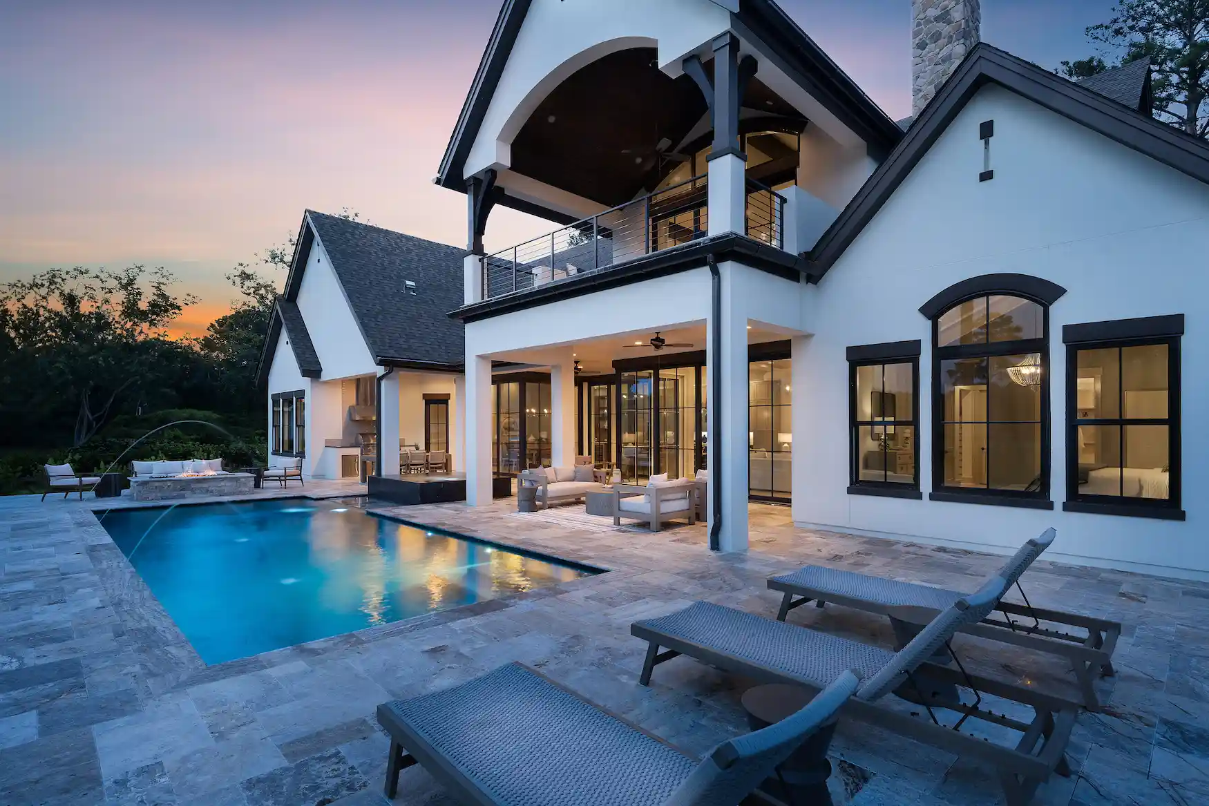 Cotswold model_DuskPool01