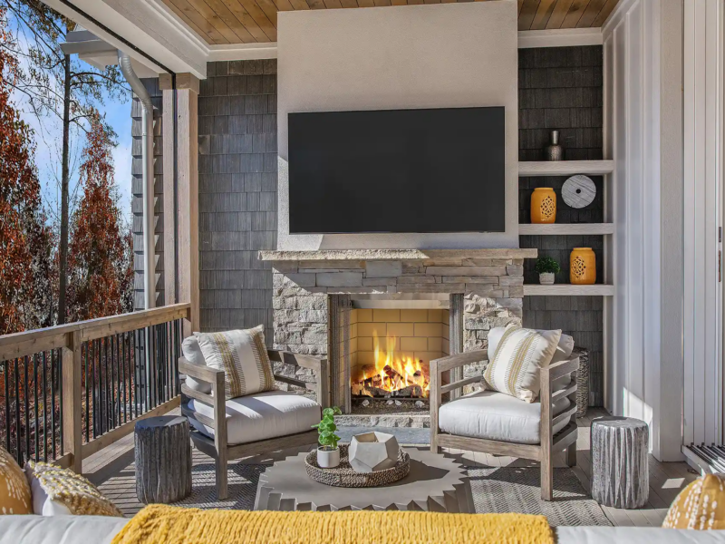 Palmetto Model Home Outdoor Living