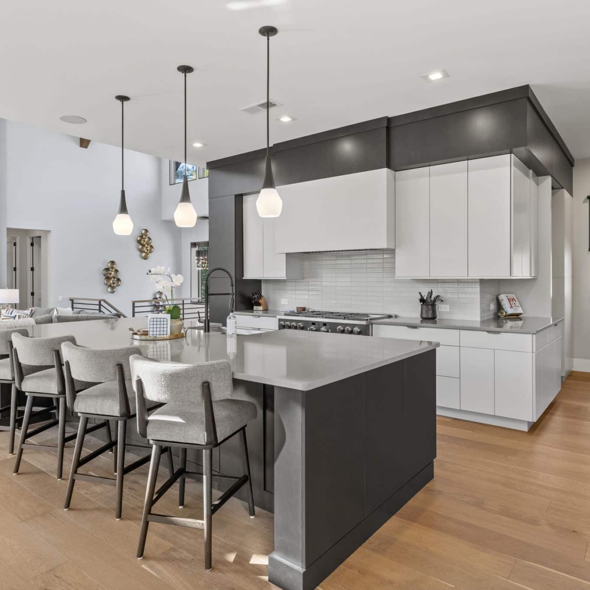 Custom Home for Sale in Asheville, NC and Greenville, SC. Mountain Home for Sale in Asheville, NC and Greenville, SC.