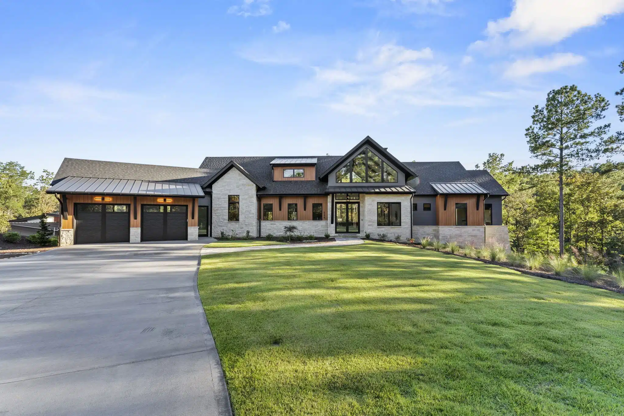 Custom Home for Sale in Asheville, NC and Greenville, SC. Mountain Home for Sale in Asheville, NC and Greenville, SC.