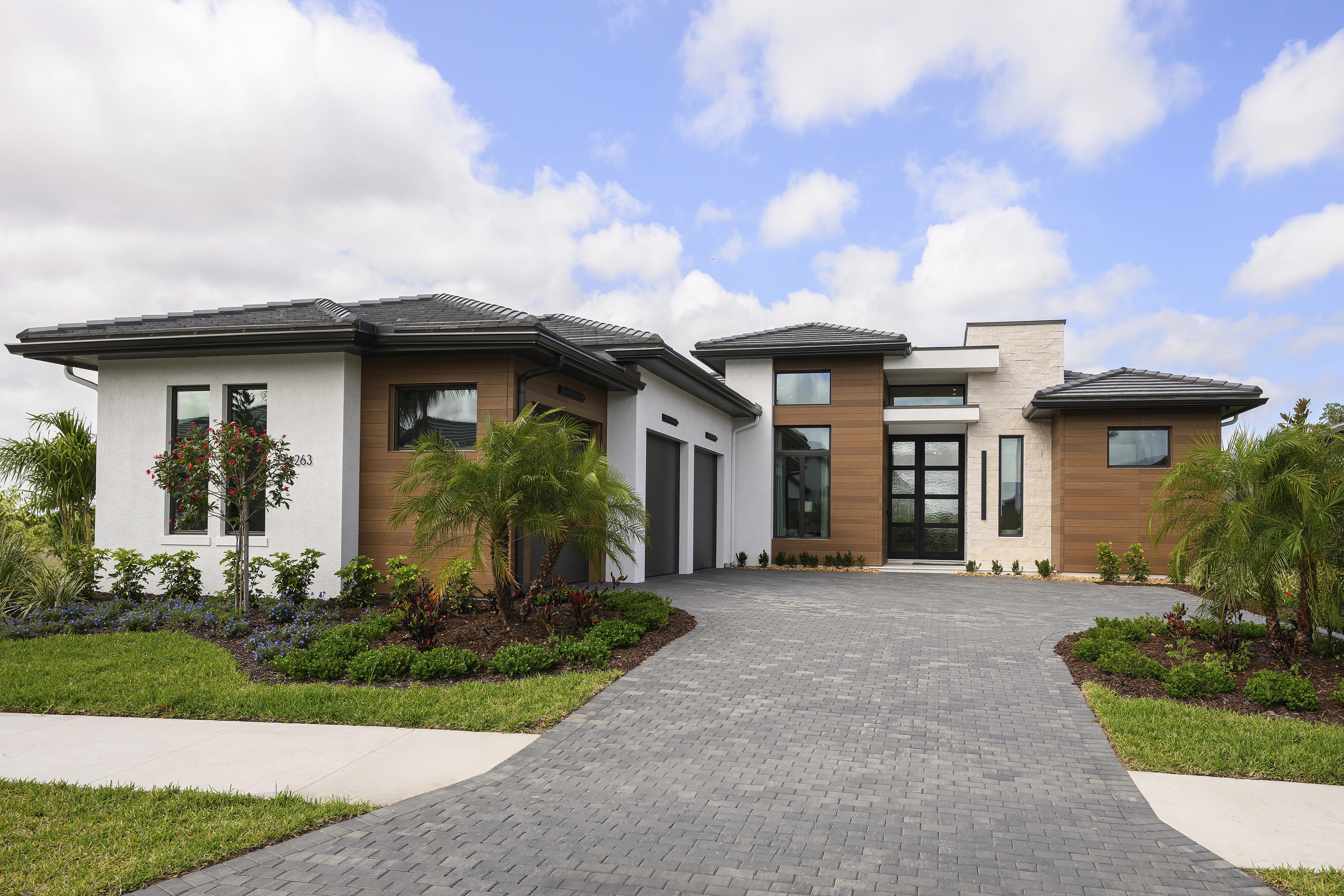 Lago Model Home. Custom Home for Sale in Sarasota, Florida.